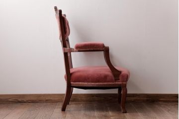 アンティーク家具　フランスアンティーク　マホガニー材　チッペンデール様式　優雅な佇まいのアームチェア(1人掛けソファ)