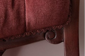 アンティーク家具　フランスアンティーク　マホガニー材　チッペンデール様式　優雅な佇まいのアームチェア(1人掛けソファ)