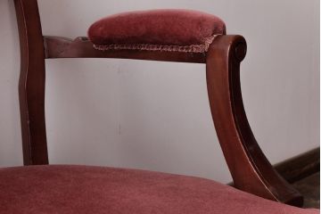 アンティーク家具　フランスアンティーク　マホガニー材　チッペンデール様式　優雅な佇まいのアームチェア(1人掛けソファ)