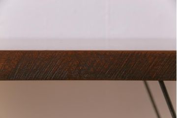 アンティーク家具　昭和中期　楠木材一枚板　シンプルなデザインが取り入れやすい鉄脚テーブル(サイドテーブル、ローテーブル、ベンチ)