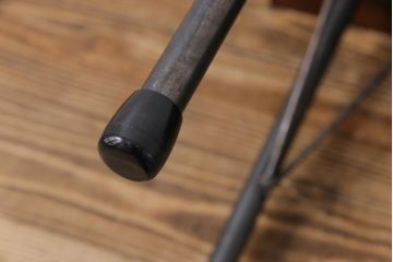 アンティーク家具　昭和中期　楠木材一枚板　シンプルなデザインが取り入れやすい鉄脚テーブル(サイドテーブル、ローテーブル、ベンチ)