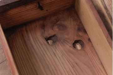 アンティーク家具　古民具・骨董　明治期　小振り　味わい深い風合いが魅力のアンティーク薬箪笥(小引き出し)