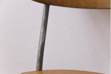 ヴィンテージ家具　イギリスビンテージ　ジャンク感が楽しめる使い込まれたスクールチェア(ワークチェア、板座チェア)
