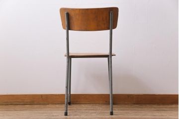 ヴィンテージ家具　イギリスビンテージ　ジャンク感が楽しめる使い込まれたスクールチェア(ワークチェア、板座チェア)(2)