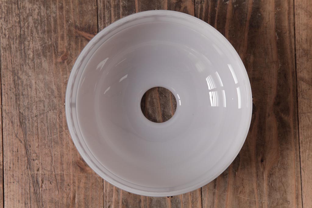 昭和期　花のモチーフが可愛らしいレトロなペンダントライト(天井照明、シェード)(1)