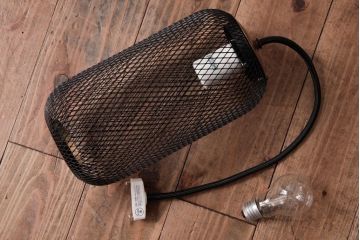 激レア品!　網目のデザインが格好いいアイアン製天井照明(吊り下げ照明)