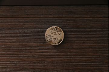 アンティーク家具　和製アンティーク　リメイク品　4尺　しっとりとした和の風情溢れる箪笥ローボード(衣装箪笥、テレビボード)