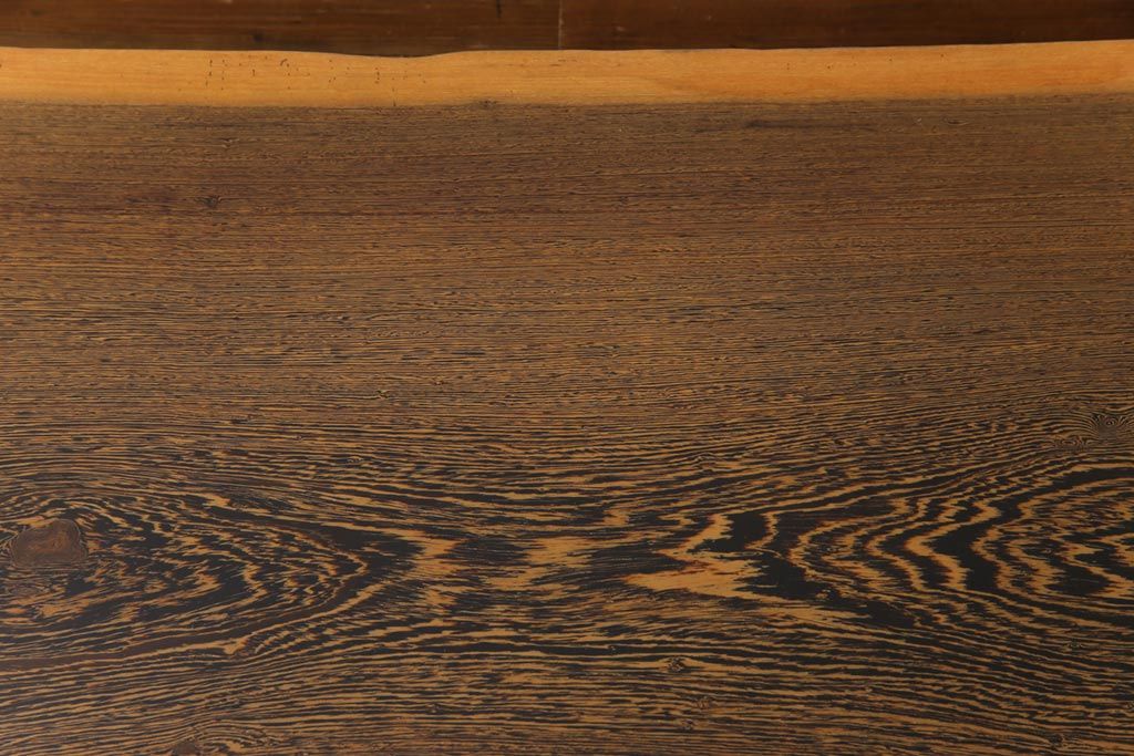民芸家具　ビンテージ　鉄刀木(タガヤサン)　艶やかな質感と濃淡の杢目が美しいセンターテーブル(定価50万円)(座卓)