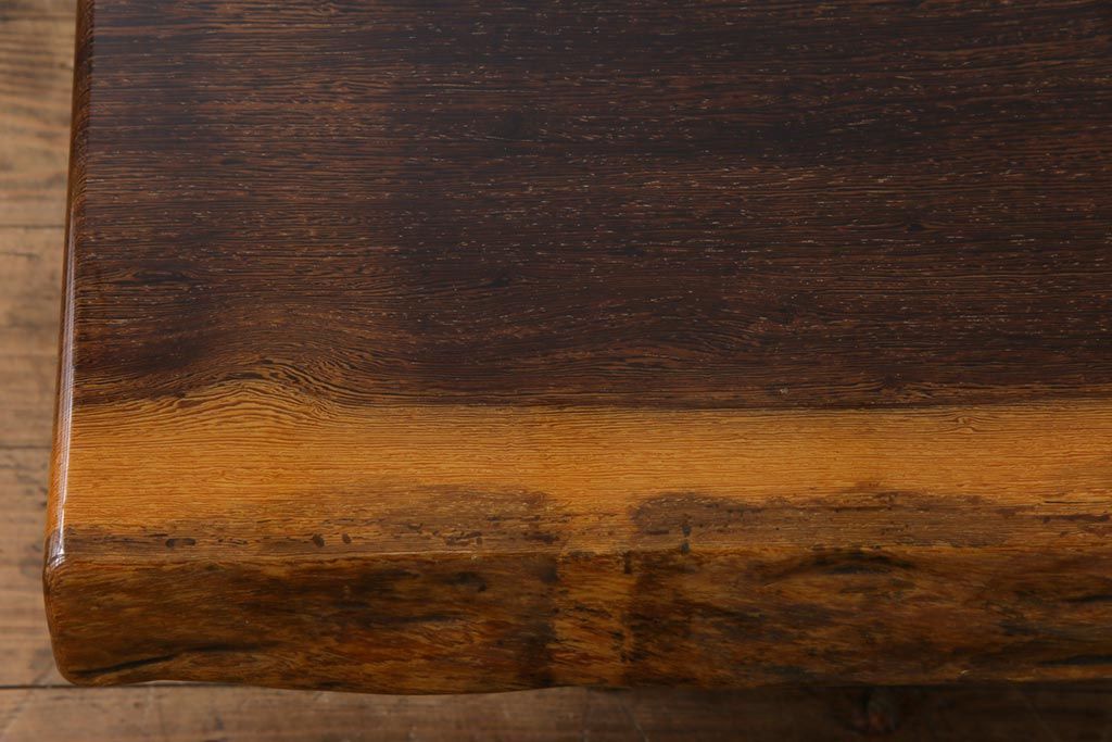 民芸家具　ビンテージ　鉄刀木(タガヤサン)　艶やかな質感と濃淡の杢目が美しいセンターテーブル(定価50万円)(座卓)