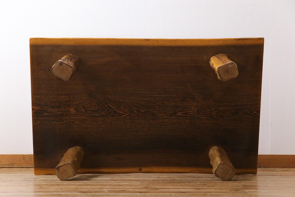 民芸家具　ビンテージ　鉄刀木(タガヤサン)　艶やかな質感と濃淡の杢目が美しいセンターテーブル(定価50万円)(座卓)