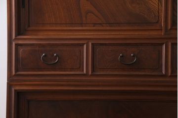 アンティーク家具　最高級　特別注文造り　三方ケヤキ無垢材の二段重ね水屋箪笥(茶箪笥、収納棚、食器棚)