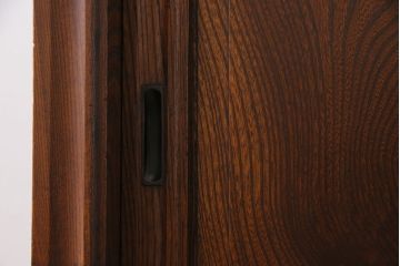 アンティーク家具　最高級　特別注文造り　三方ケヤキ無垢材の二段重ね水屋箪笥(茶箪笥、収納棚、食器棚)