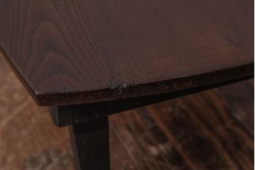 レトロ家具　昭和レトロ　栓材一枚板　味のある風合いと木目が趣のある豆ちゃぶ台(ローテーブル、花台)