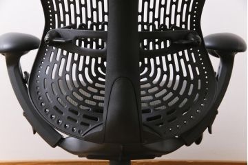 中古　ハーマンミラー社(Hermanmiller)　Mirra Chair　ミラチェア(オフィスチェア、椅子、イス)(定価約13万円)