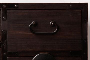 アンティーク家具　昭和初期　銅金具　総桐材　柔らかな木肌が味わいのある小箪笥(ローチェスト、桐箪笥、桐たんす)