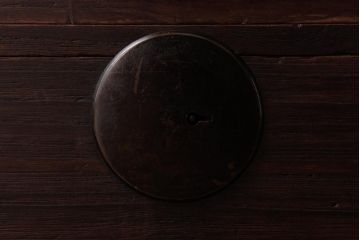 アンティーク家具　昭和初期　銅金具　総桐材　柔らかな木肌が味わいのある小箪笥(ローチェスト、桐箪笥、桐たんす)