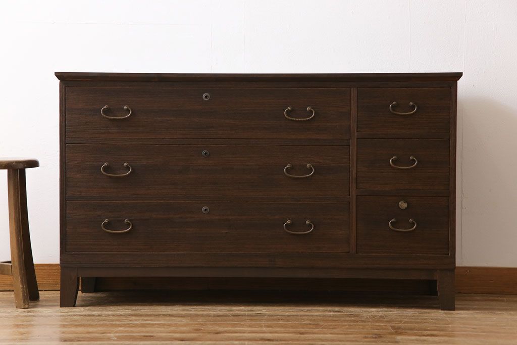 アンティーク家具　和製アンティーク　リメイク　桐材　シンプルで使い勝手の良い箪笥サイドチェスト(サイドボード、引き出し、桐箪笥、桐たんす)