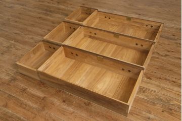 アンティーク家具　和製アンティーク　リメイク　桐材　シンプルで使い勝手の良い箪笥サイドチェスト(サイドボード、引き出し、桐箪笥、桐たんす)