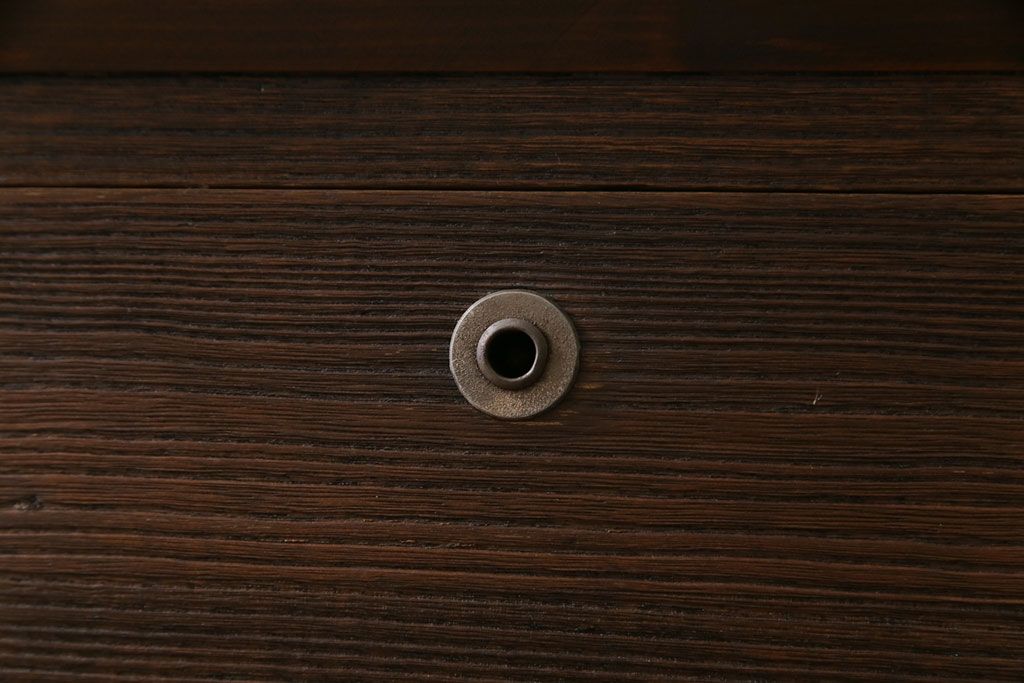 アンティーク家具　和製アンティーク　リメイク　桐材　シンプルで使い勝手の良い箪笥サイドチェスト(サイドボード、引き出し、桐箪笥、桐たんす)