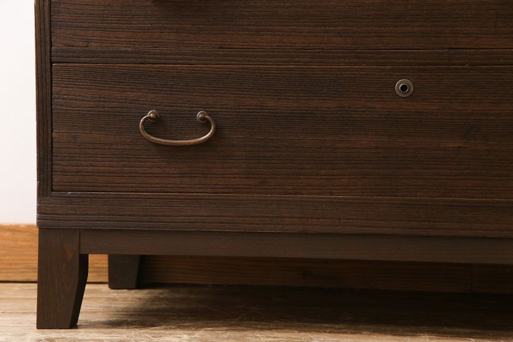 アンティーク家具　和製アンティーク　リメイク　桐材　シンプルで使い勝手の良い箪笥サイドチェスト(サイドボード、引き出し、桐箪笥、桐たんす)