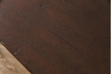 古材リメイク　ジャンクスタイルにおすすめな味わい深い風合いの鉄脚テーブル(サイドテーブル)
