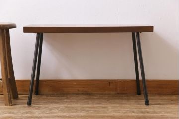 古材リメイク　朴の木(ホオノキ)　一枚板を使ったシンプルな鉄脚サイドテーブル(センターテーブル)