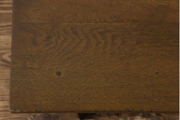 リメイク家具　ナラ材　素朴な木の風合いがレトロなセンターテーブル(ローテーブル、リビングテーブル、作業台)(1)