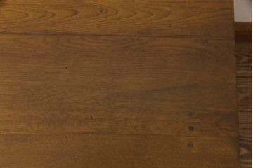 リメイク家具　ナラ材　素朴な木の風合いがレトロなセンターテーブル(ローテーブル、リビングテーブル、作業台)(1)