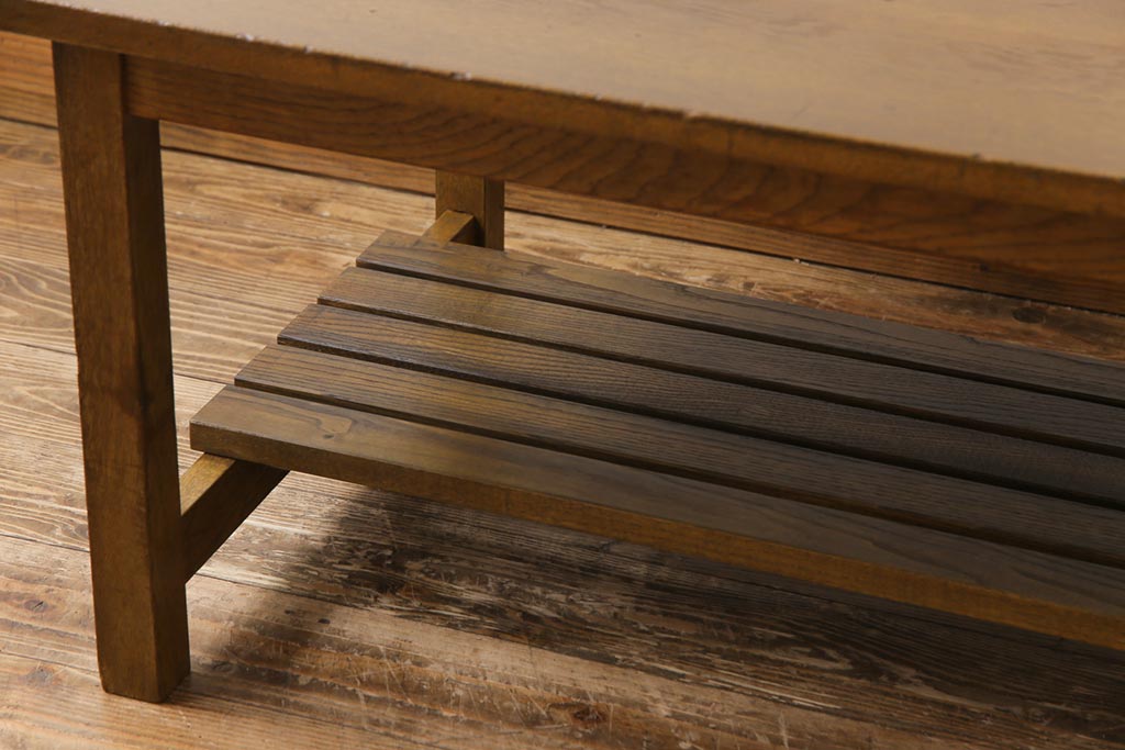 リメイク家具　ナラ材　素朴な木の風合いがレトロなセンターテーブル(ローテーブル、リビングテーブル、作業台)(1)