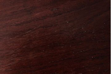 リメイク品　鉄脚　赤みを帯びた木色が上品な印象与えるサイドテーブル(センターテーブル、ベンチ、飾り台)