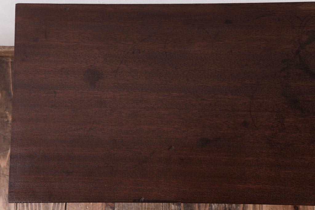 ラフジュ工房オリジナル　古い木の質感が味わい深いシンプルな鉄脚サイドテーブル(センターテーブル、花台、飾り台)