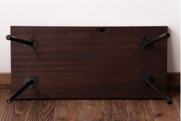 ラフジュ工房オリジナル　古い木の質感が味わい深いシンプルな鉄脚サイドテーブル(センターテーブル、花台、飾り台)