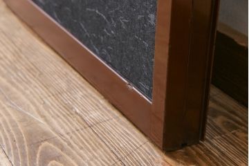 昭和中期　すりガラス入り　漆塗り　和モダンな雰囲気がお洒落な仕切り戸(建具、襖、引き戸)