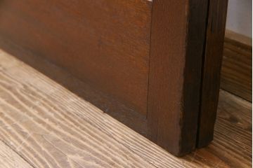 昭和レトロ　太い框と珍しいデザインが目を引く仕切り戸2枚セット(引き戸、建具)