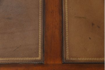 中古　アメリカ製　センチュリー社(CENTURY)　クラシックなデザインのキャスター付きデスク(作業台)(定価約198万円)