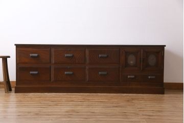 アンティーク家具　和製アンティーク　ケヤキの杢目が美しい上手物のローボード(ローチェスト、リビングボード)