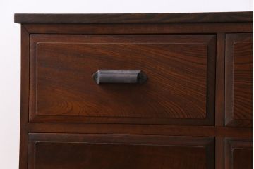 アンティーク家具　和製アンティーク　ケヤキの杢目が美しい上手物のローボード(ローチェスト、リビングボード)