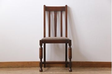 アンティーク家具　イギリスアンティーク　オーク材　挽き物の脚が目を引くダイニングチェア(ワークチェア、椅子)(3)