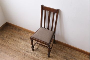 アンティーク家具　イギリスアンティーク　オーク材　挽き物の脚が目を引くダイニングチェア(ワークチェア、椅子)(3)