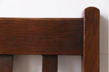 アンティーク家具　イギリスアンティーク　オーク材　挽き物の脚が目を引くダイニングチェア(ワークチェア、椅子)(3)