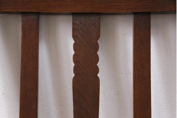 アンティーク家具　イギリスアンティーク　オーク材　挽き物の脚が目を引くダイニングチェア(ワークチェア、椅子)(3)