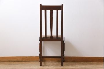 アンティーク家具　イギリスアンティーク　オーク材　挽き物の脚が目を引くダイニングチェア(ワークチェア、椅子)(3)