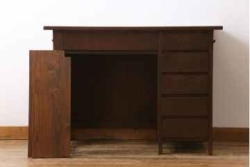 レトロ家具　昭和レトロ　ナラ材　収納力にも優れた薄型の片袖机(カウンターテーブル、作業台)