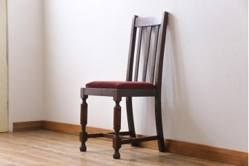 アンティーク家具　イギリスアンティーク　オーク材　挽き物の脚が目を引くダイニングチェア(ワークチェア、椅子)(2)