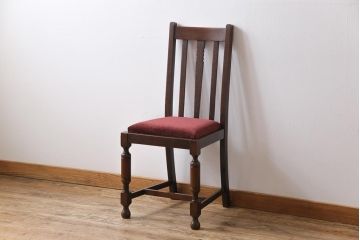アンティーク家具　イギリスアンティーク　オーク材　挽き物の脚が目を引くダイニングチェア(ワークチェア、椅子)(2)