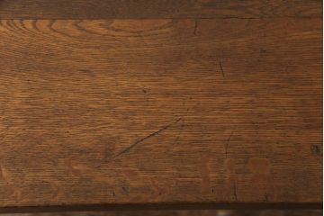 リメイク家具　ナラ材　素朴な木の風合いがレトロなセンターテーブル(ローテーブル、リビングテーブル、作業台)(2)