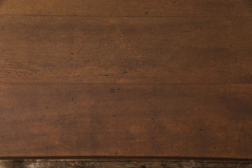 リメイク家具　ナラ材　素朴な木の風合いがレトロなセンターテーブル(ローテーブル、リビングテーブル、作業台)(3)