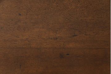 リメイク家具　ナラ材　素朴な木の風合いがレトロなセンターテーブル(ローテーブル、リビングテーブル、作業台)(3)