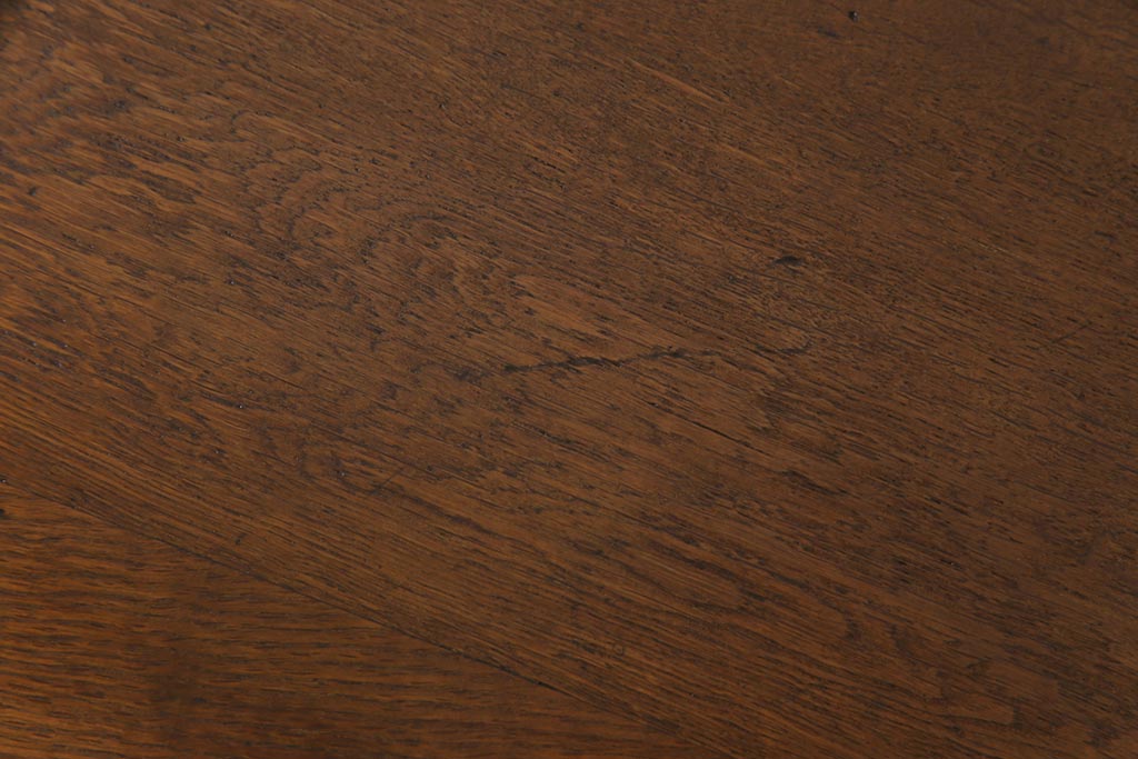 リメイク家具　ナラ材　素朴な木の風合いがレトロなセンターテーブル(ローテーブル、リビングテーブル、作業台)(3)