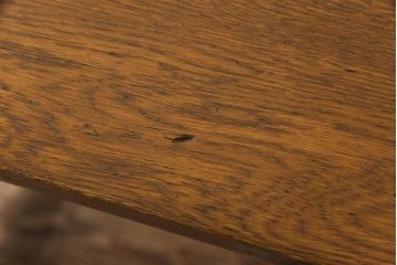 レトロ家具　昭和レトロ　ナラ材　収納力にも優れた薄型の片袖机(カウンターテーブル、作業台)(1)